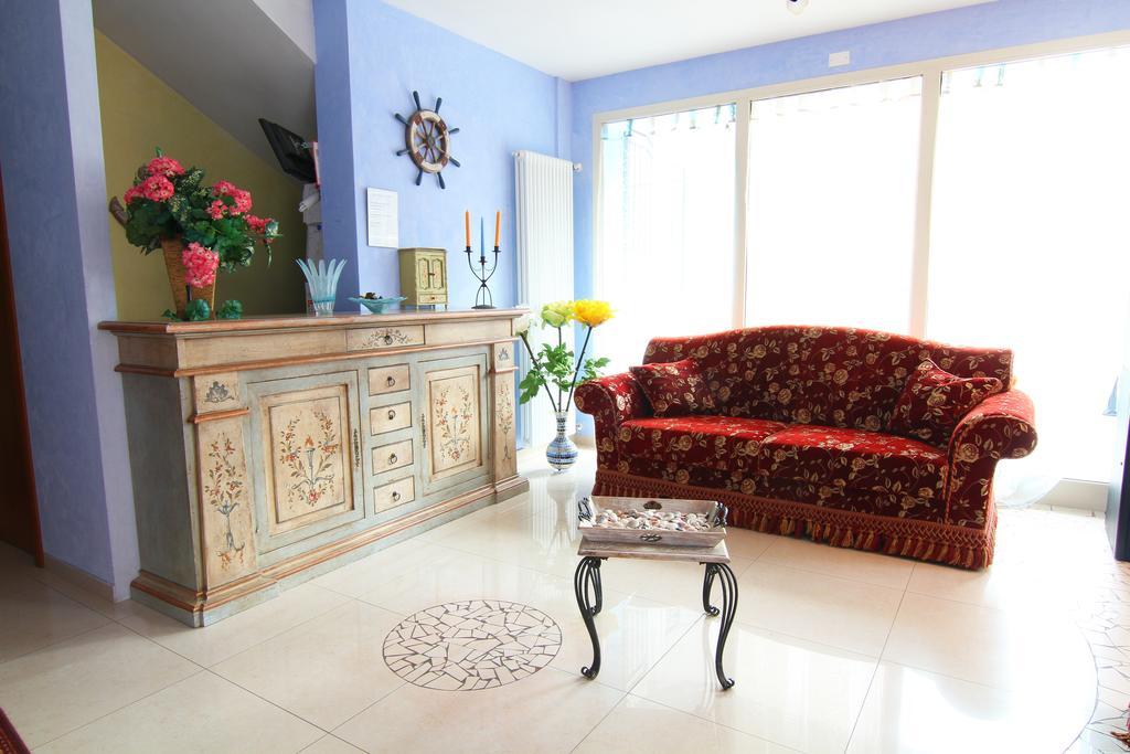 Residence Blu Marine Rimini Luaran gambar
