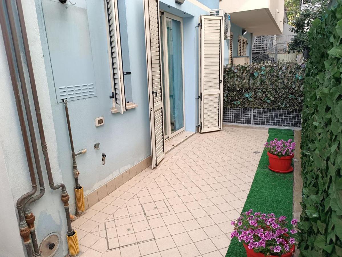 Residence Blu Marine Rimini Luaran gambar