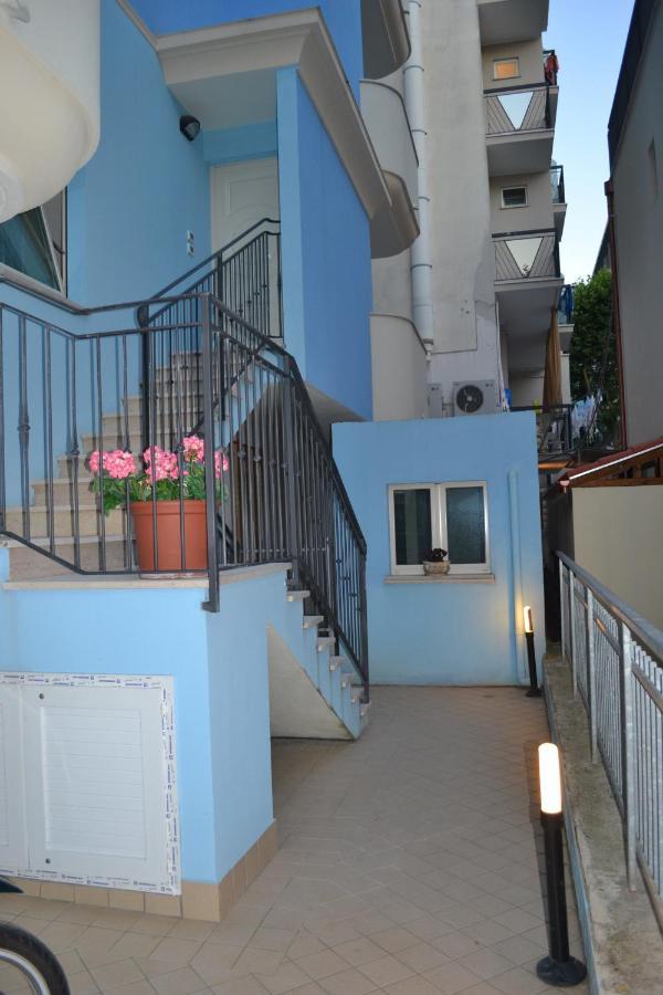 Residence Blu Marine Rimini Luaran gambar