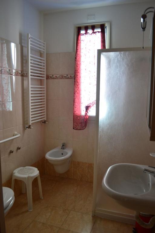 Residence Blu Marine Rimini Bilik gambar